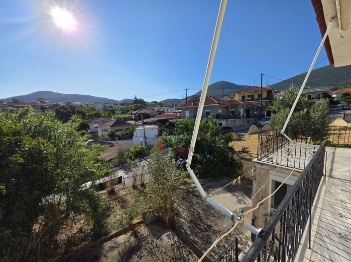 Image No.23-3 Bed Property for sale