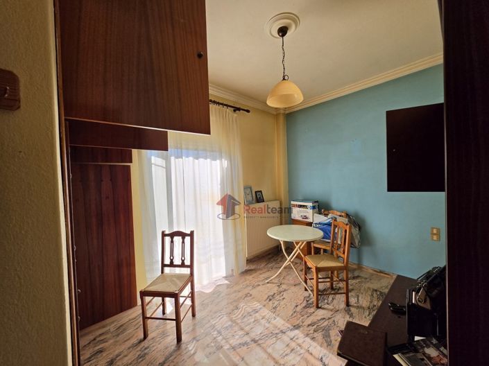 Image No.29-3 Bed Property for sale