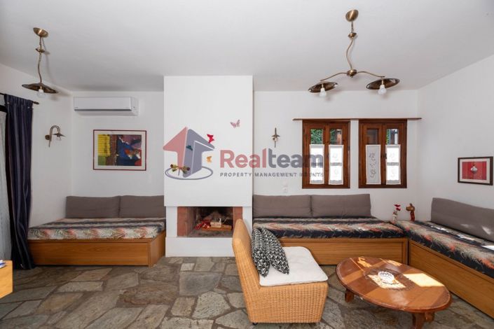 Image No.11-2 Bed Villa for sale