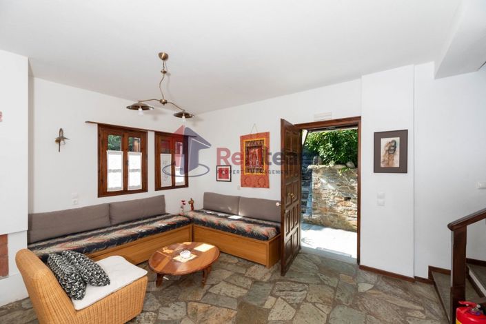 Image No.16-2 Bed Villa for sale