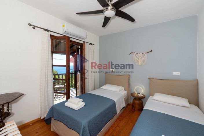 Image No.29-2 Bed Villa for sale