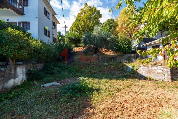 Image No.35-14 Bed Property for sale