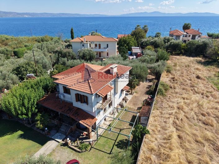 Image No.2-5 Bed Maisonette for sale