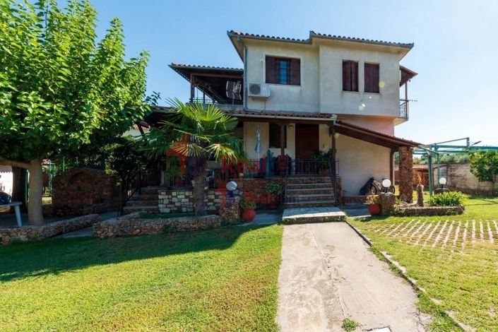 Image No.24-5 Bed Maisonette for sale