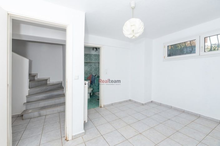 Image No.22-4 Bed Property for sale