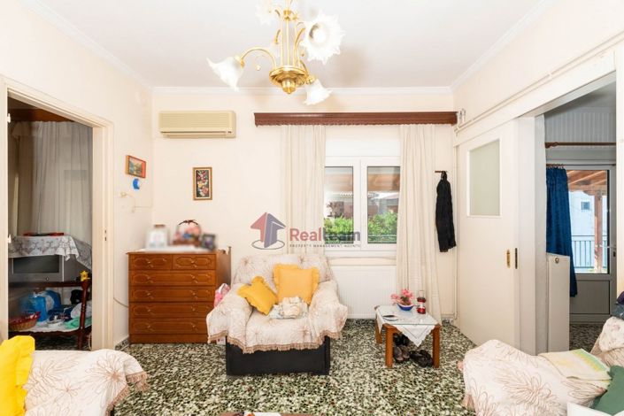 Image No.16-1 Bed Property for sale
