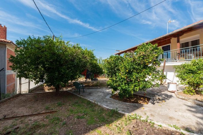Image No.5-1 Bed Property for sale