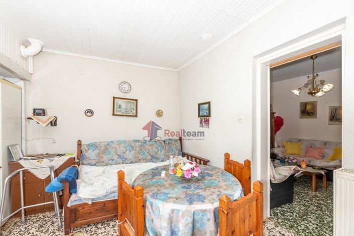 Image No.8-1 Bed Property for sale