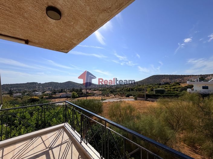 Image No.14-3 Bed Property for sale