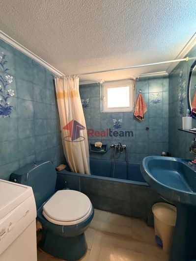 Image No.17-3 Bed Property for sale