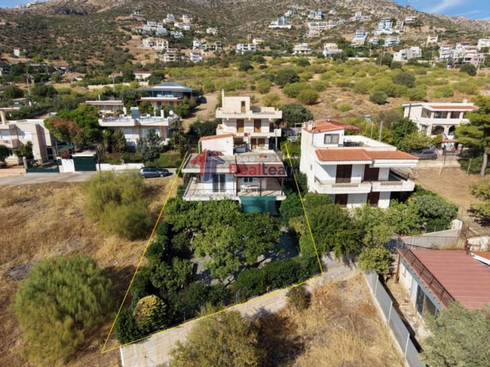Image No.25-3 Bed Property for sale
