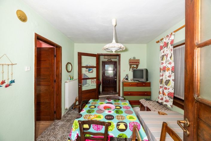 Image No.16-1 Bed Property for sale