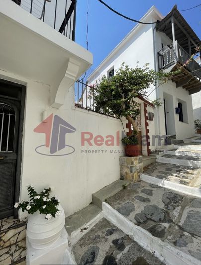 Image No.2-2 Bed Property for sale