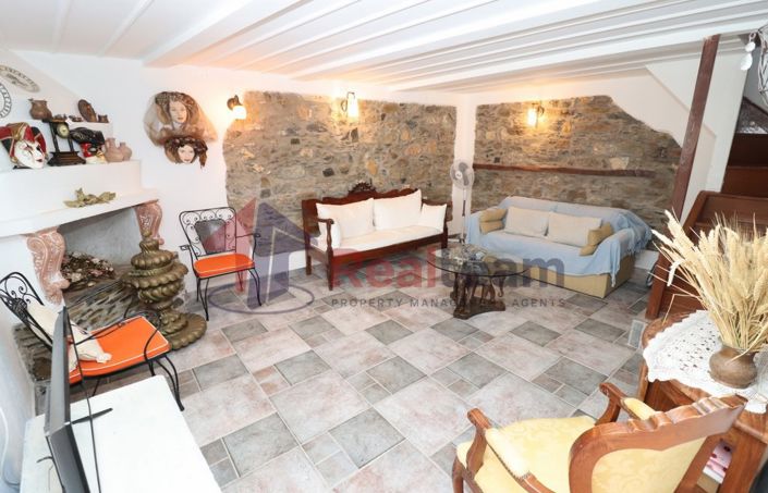 Image No.8-2 Bed Property for sale