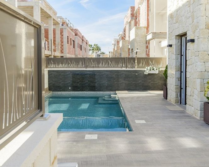 Image No.36-3 Bed Villa for sale