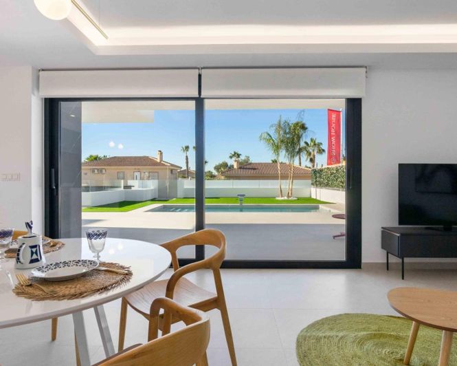 Image No.10-3 Bed Villa for sale