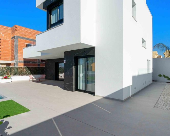 Image No.31-3 Bed Villa for sale