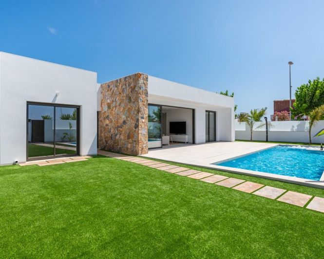 Image No.1-3 Bed Villa for sale