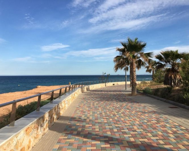 Image No.27-3 Bed Villa for sale