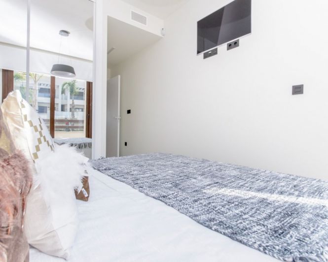 Image No.17-3 Bed Apartment for sale