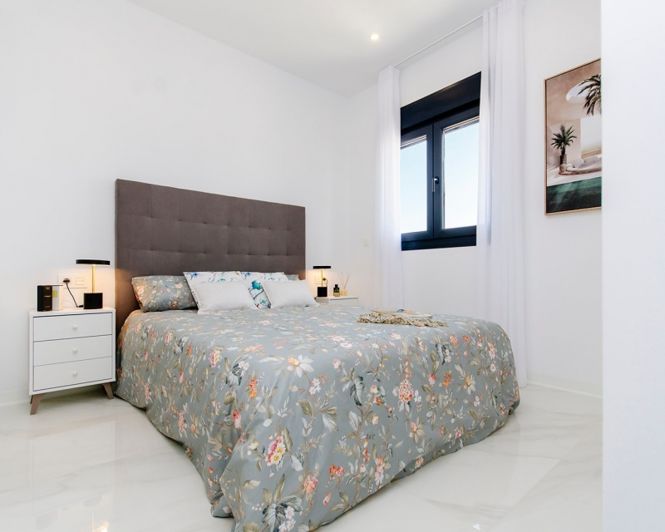 Image No.7-3 Bed Villa for sale