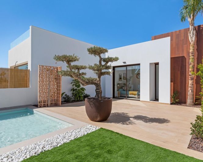 Image No.2-3 Bed Villa for sale