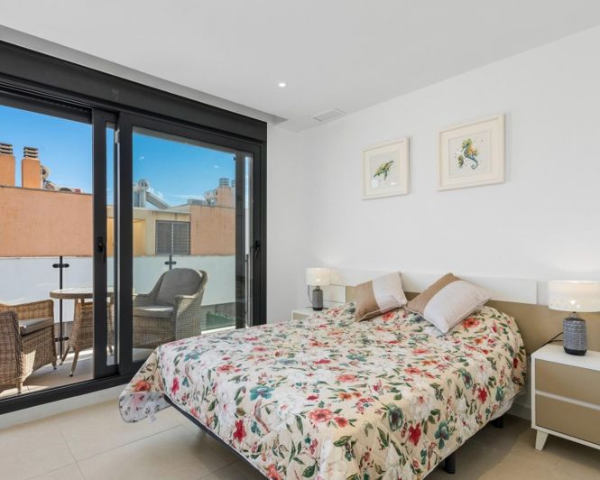 Image No.21-Villa de 4 chambres à vendre à Guardamar del Segura