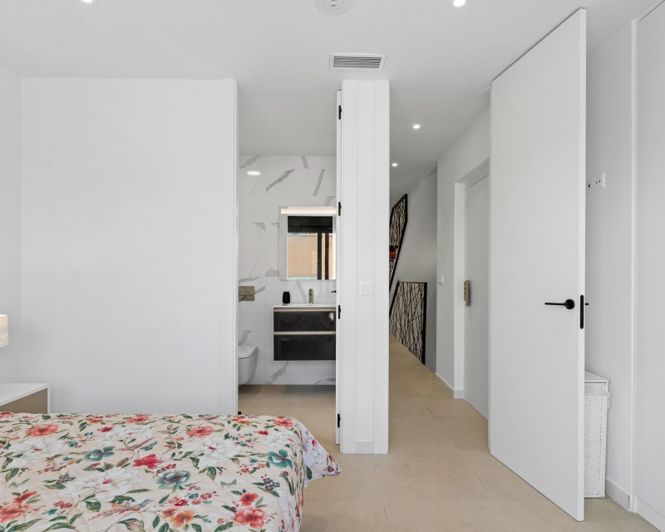 Image No.23-Villa de 4 chambres à vendre à Guardamar del Segura