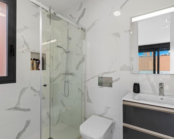 Image No.24-Villa de 4 chambres à vendre à Guardamar del Segura