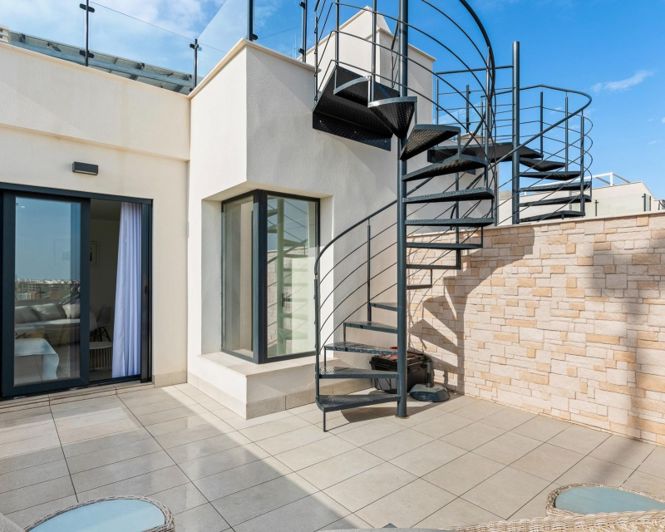 Image No.41-Villa de 4 chambres à vendre à Guardamar del Segura