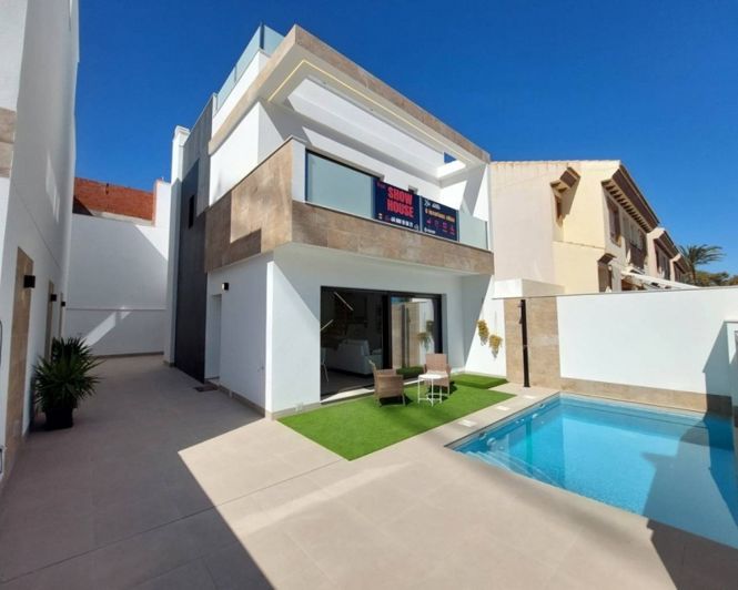 Image No.1-Villa de 3 chambres à vendre à San Pedro del Pinatar