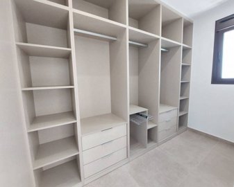 1046466lg