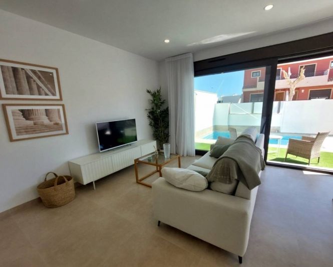 Image No.7-3 Bed Villa for sale