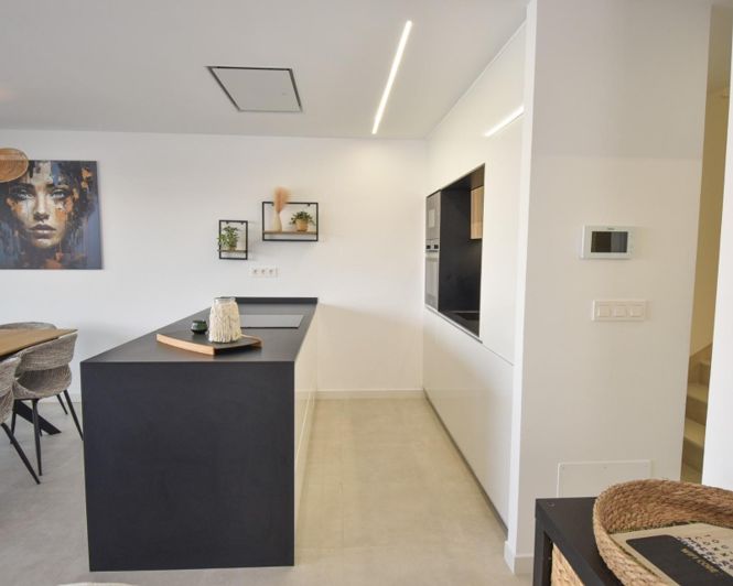 Image No.35-3 Bed Villa for sale