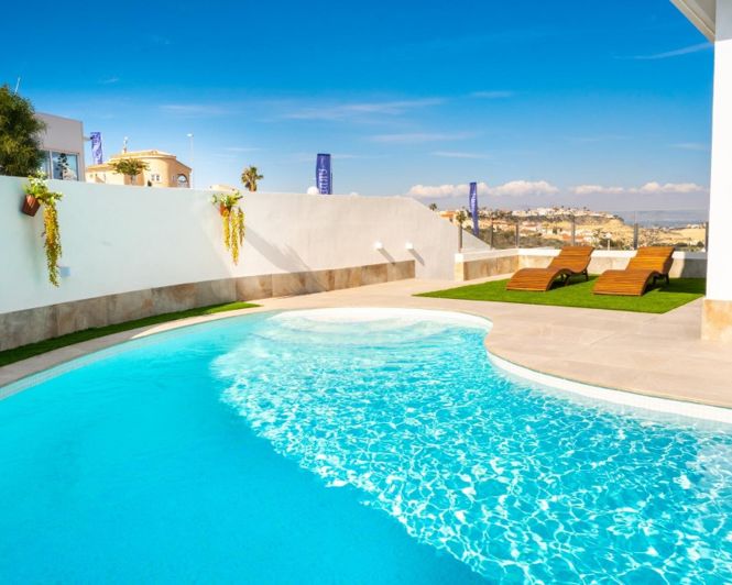 Image No.3-3 Bed Villa for sale