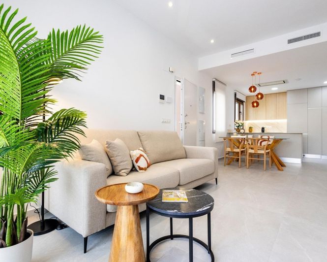 Image No.20-3 Bed Townhouse for sale