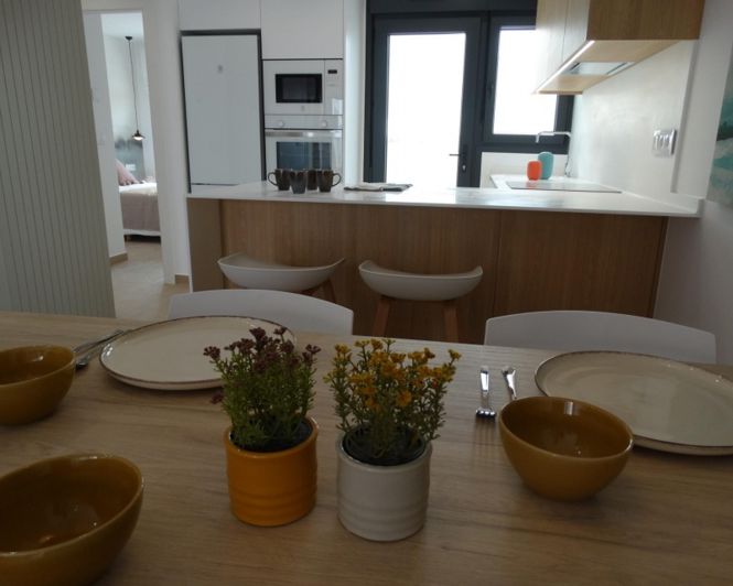 Image No.17-2 Bed Apartment for sale