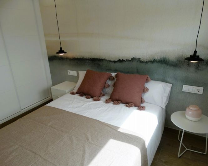 Image No.21-2 Bed Apartment for sale