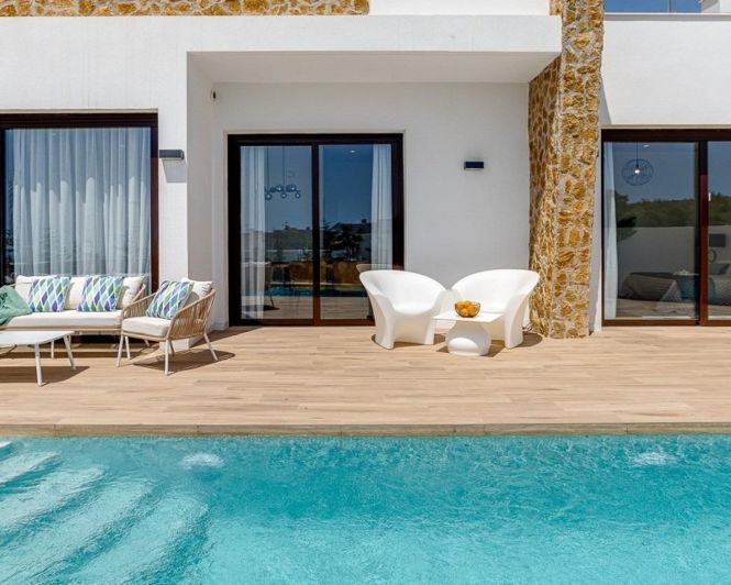Image No.1-3 Bed Villa for sale