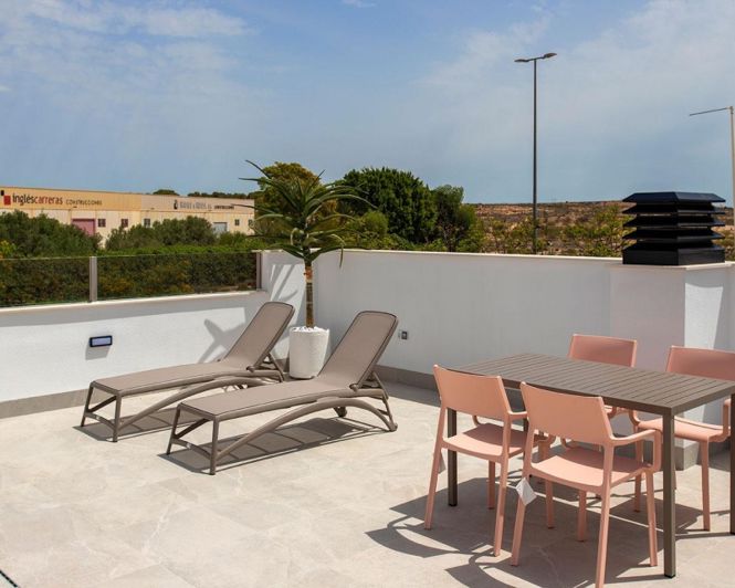 Image No.23-3 Bed Villa for sale