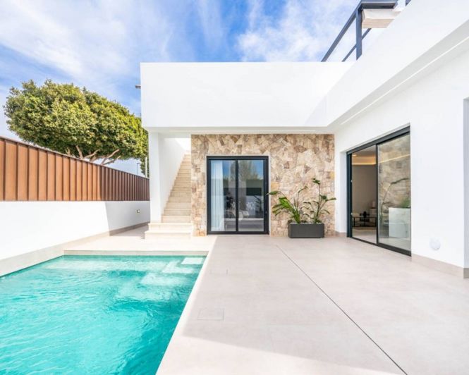 Image No.3-3 Bed Villa for sale