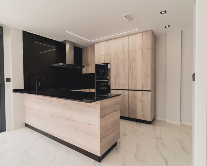 Image No.13-4 Bed Villa for sale