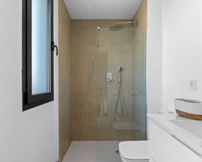 Image No.16-2 Bed Apartment for sale