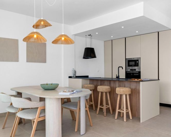 Image No.19-2 Bed Apartment for sale