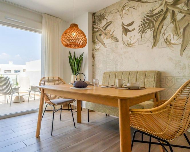 Image No.10-3 Bed Apartment for sale