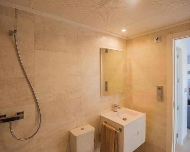 Image No.24-2 Bed Apartment for sale