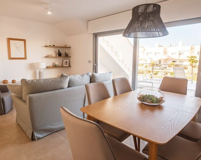 Image No.8-2 Bed Apartment for sale