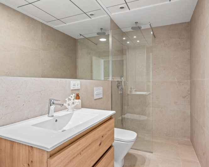 Image No.24-2 Bed Apartment for sale