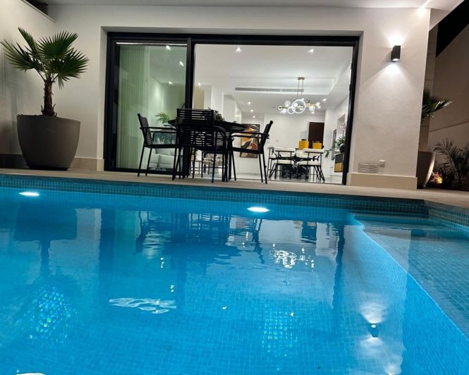 Image No.1-3 Bed Villa for sale
