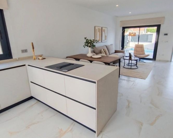 Image No.8-3 Bed Villa for sale